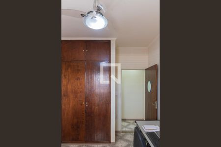 Quarto 1 de apartamento à venda com 2 quartos, 80m² em Vila Mimosa, Campinas