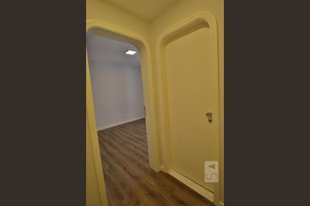 Apartamento à venda com 293m², 4 quartos e 4 vagasSuíte 2