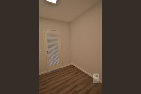 Apartamento à venda com 293m², 4 quartos e 4 vagasCloset Suíte master 2