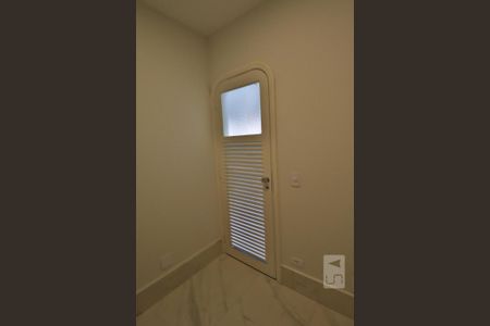 Apartamento à venda com 293m², 4 quartos e 4 vagasQuarto de Serviço