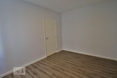 Apartamento à venda com 293m², 4 quartos e 4 vagasSuíte 2