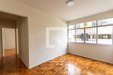 Sala de apartamento à venda com 2 quartos, 72m² em Santa Rosa, Niterói