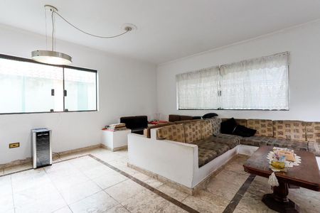 Sala de casa à venda com 3 quartos, 142m² em Parque Vitoria, São Paulo