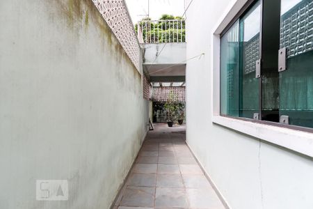 Casa à venda com 142m², 3 quartos e 3 vagasCorredor Externo