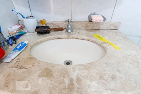 Casa à venda com 142m², 3 quartos e 3 vagasBanheiro da Suíte 1