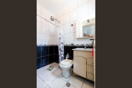 Casa à venda com 142m², 3 quartos e 3 vagasBanheiro da Suíte 2