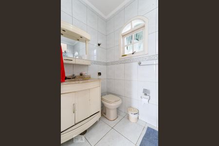 Casa à venda com 142m², 3 quartos e 3 vagasBanheiro da Suíte 1