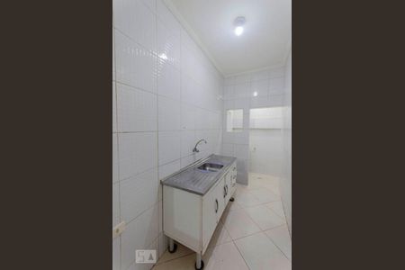 Casa para alugar com 80m², 2 quartos e sem vaga Casa para alugar com 80m², 2 quartos e sem vagaCozinha