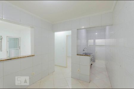 Casa para alugar com 80m², 2 quartos e sem vaga Casa para alugar com 80m², 2 quartos e sem vagaSala de Jantar