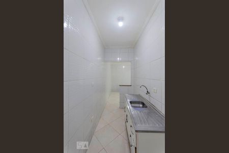 Casa para alugar com 80m², 2 quartos e sem vaga Casa para alugar com 80m², 2 quartos e sem vagaCozinha