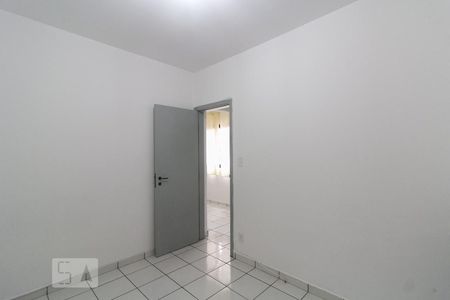 Quarto 2 de apartamento para alugar com 2 quartos, 55m² em Vila Lucy, Sorocaba