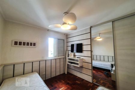 Quarto 1 de apartamento para alugar com 2 quartos, 50m² em Cambuci, São Paulo