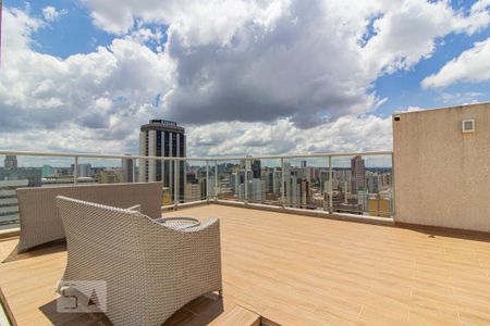 Terraço de kitnet/studio para alugar com 1 quarto, 34m² em Centro, Curitiba