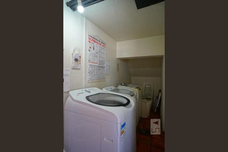 Apartamento à venda com 42m², 1 quarto e sem vagaArea Comum - Lavanderia