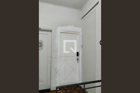 Apartamento à venda com 61m², 1 quarto e sem vagaHall de entrada 