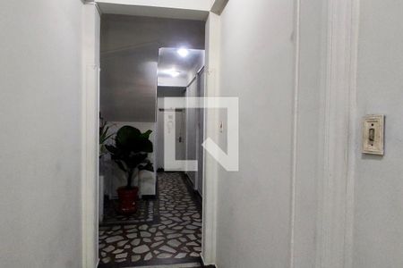 Apartamento à venda com 61m², 1 quarto e sem vagaPortaria 