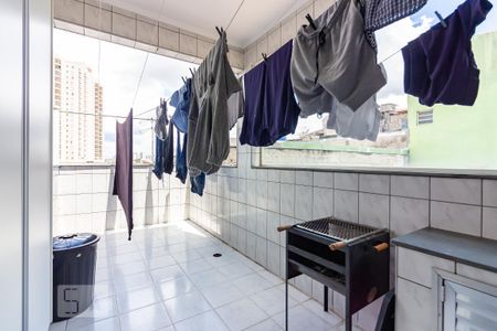 Casa para alugar com 290m², 3 quartos e 6 vagas Casa para alugar com 290m², 3 quartos e 6 vagasÁrea de Serviço