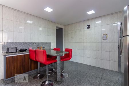 Casa para alugar com 290m², 3 quartos e 6 vagas Casa para alugar com 290m², 3 quartos e 6 vagasCozinha