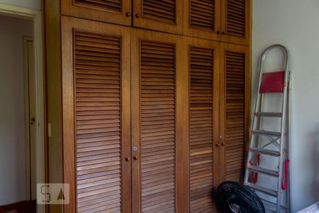 Casa à venda com 1290m², 4 quartos e 3 vagasQuarto 2