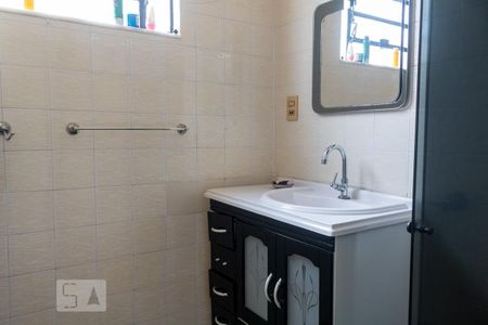 Casa à venda com 1290m², 4 quartos e 3 vagasBanheiro da Suíte