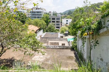 Casa à venda com 1290m², 4 quartos e 3 vagasQuintal