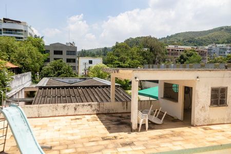 Casa à venda com 1290m², 4 quartos e 3 vagasQuintal