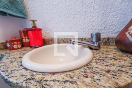 Lavabo de casa à venda com 2 quartos, 142m² em Vila Mariza Mazzei, São Paulo