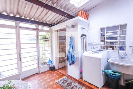 Casa à venda com 142m², 2 quartos e 2 vagas Casa à venda com 142m², 2 quartos e 2 vagasÁrea de Serviço