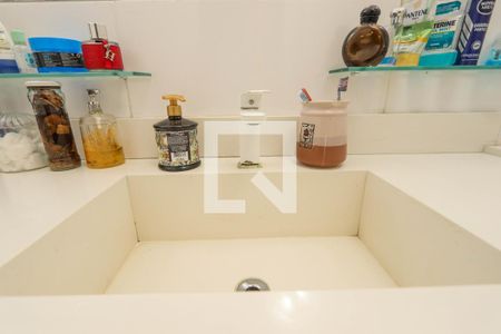 Casa à venda com 142m², 2 quartos e 2 vagas Casa à venda com 142m², 2 quartos e 2 vagasBanheiro - Suíte 2