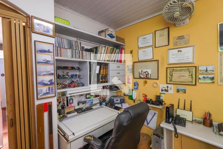 Escritório de casa à venda com 2 quartos, 142m² em Vila Mariza Mazzei, São Paulo