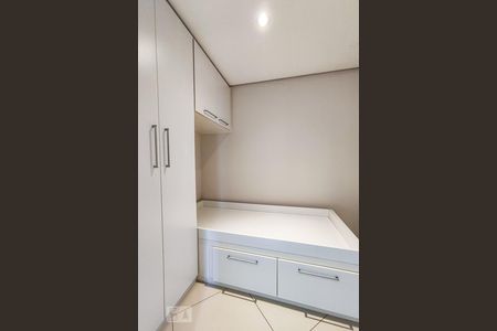 Apartamento à venda com 86m², 2 quartos e 2 vagas Apartamento à venda com 86m², 2 quartos e 2 vagasQuarto 2