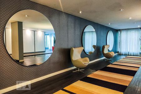 Apartamento à venda com 86m², 2 quartos e 2 vagas Apartamento à venda com 86m², 2 quartos e 2 vagasÁrea Comum - Hall Social