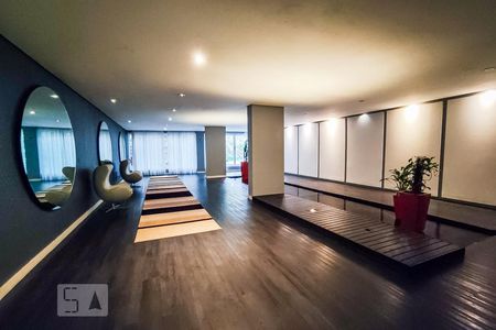 Apartamento à venda com 86m², 2 quartos e 2 vagas Apartamento à venda com 86m², 2 quartos e 2 vagasÁrea Comum - Hall Social