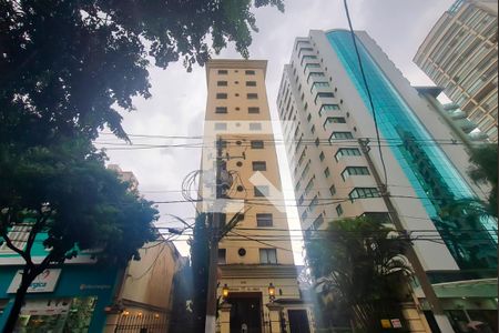 Apartamento para alugar com 62m², 2 quartos e 1 vagaFachada