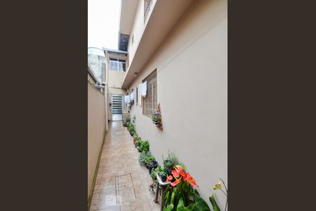 Casa à venda com 160m², 3 quartos e 1 vagaCorredor Lateral