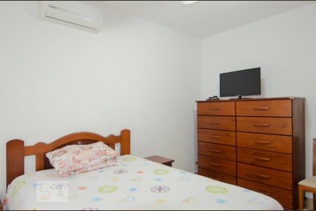 Quarto 1 de casa à venda com 3 quartos, 160m² em Vila Barros, Guarulhos