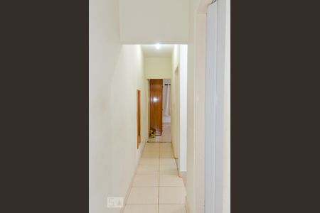 Casa à venda com 160m², 3 quartos e 1 vagaCorredor Dormitórios 