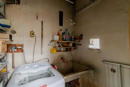 Área de Serviço de casa à venda com 2 quartos, 211m² em Vila Natália, São Paulo