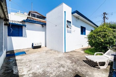 Casa à venda com 200m², 2 quartos e 1 vaga Casa à venda com 200m², 2 quartos e 1 vagaQuintal/ Churrasqueira