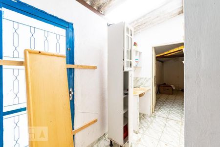 Casa à venda com 200m², 2 quartos e 1 vaga Casa à venda com 200m², 2 quartos e 1 vagaLavanderia