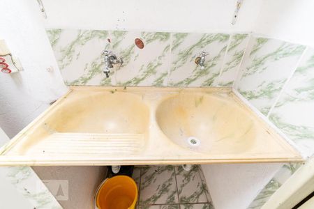 Casa à venda com 200m², 2 quartos e 1 vaga Casa à venda com 200m², 2 quartos e 1 vagaLavanderia