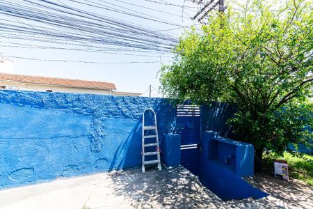 Casa à venda com 200m², 2 quartos e 1 vaga Casa à venda com 200m², 2 quartos e 1 vagaQuintal