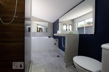 Casa para alugar com 90m², 2 quartos e 1 vagaBanheiro da Suíte 2