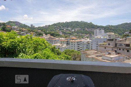 Casa para alugar com 90m², 2 quartos e 1 vagaÁrea comum - Churrasqueira
