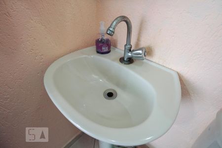 Lavabo  de casa de condomínio à venda com 3 quartos, 86m² em Vila Esperança, São Paulo