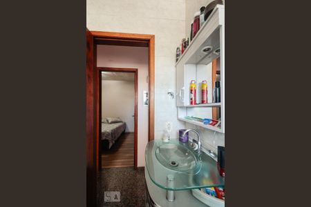 Casa de condomínio à venda com 86m², 3 quartos e 2 vagasBanheiro Social 