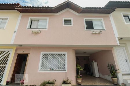 Fachada  de casa de condomínio à venda com 3 quartos, 86m² em Vila Esperança, São Paulo