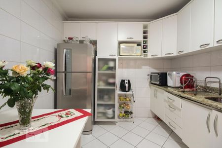 Casa de condomínio à venda com 86m², 3 quartos e 2 vagasCozinha 