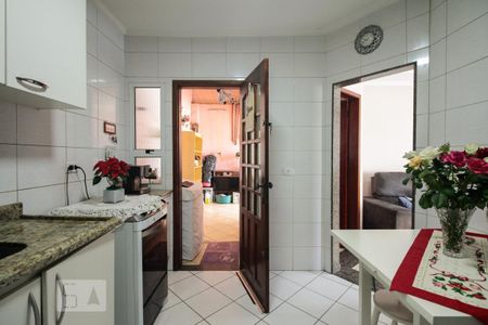 Casa de condomínio à venda com 86m², 3 quartos e 2 vagasCozinha 