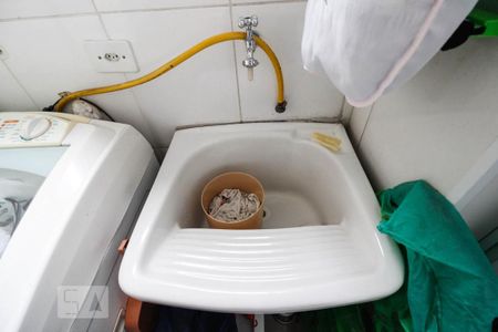 Apartamento à venda com 64m², 2 quartos e 1 vagaÁrea de serviço